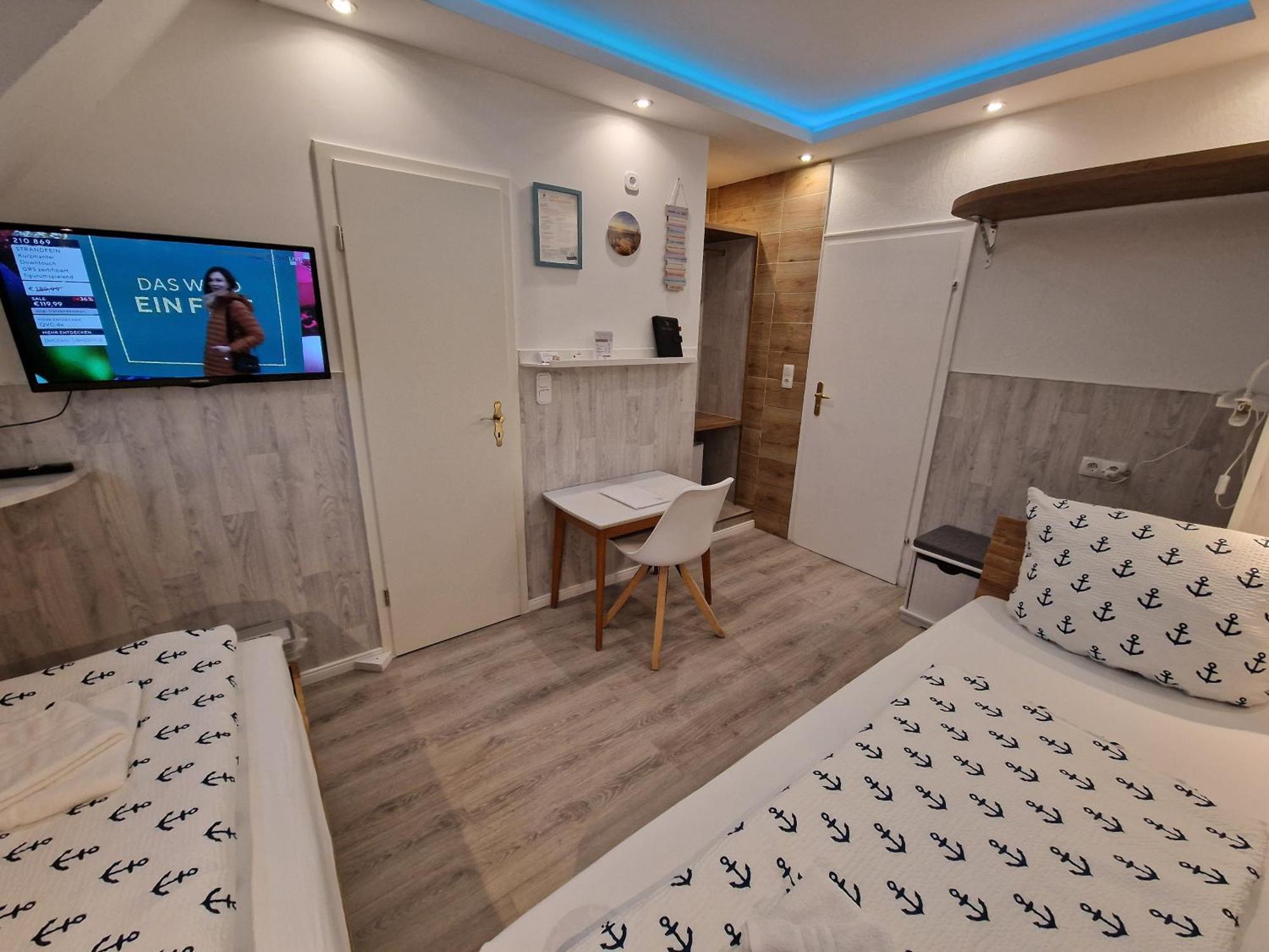 Hotel Kenny & Henry Cuxhaven Bagian luar foto